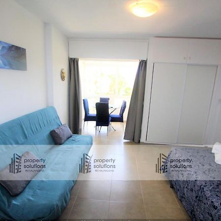 135 Agata Apartamentos. Piscina Y Playa. A Corta Distancia Del Centro. Benalmádena Exterior foto